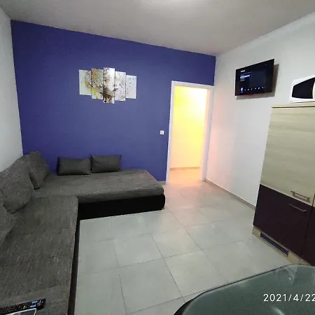 Apartmani Quattro Starigrad Paklenica Exterior photo